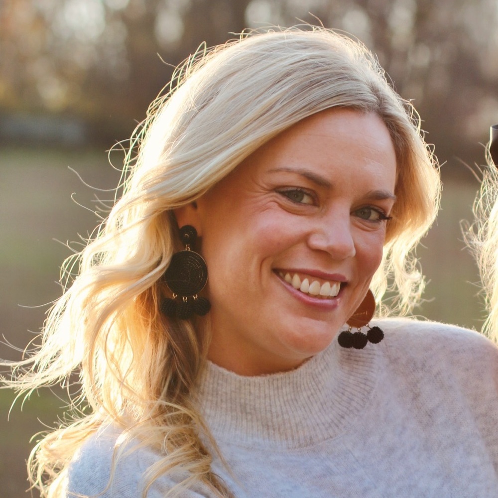 Meet your Posher, Julie